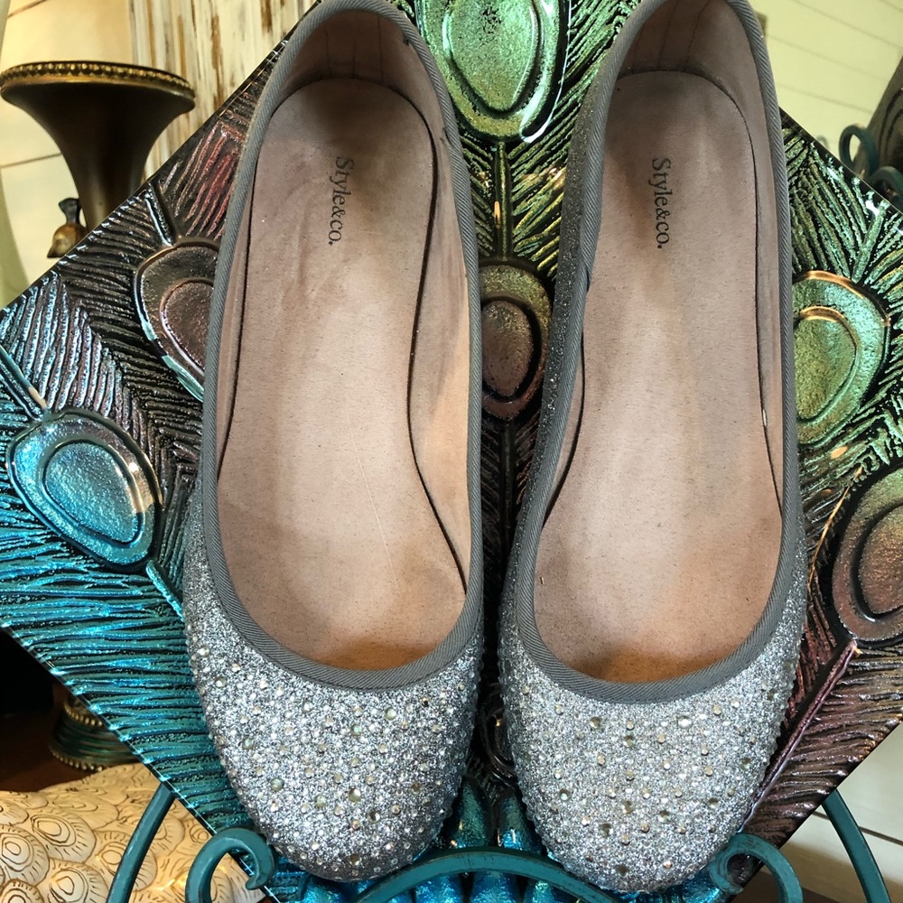 Size 8 Style & Co crystal ballerina style flats